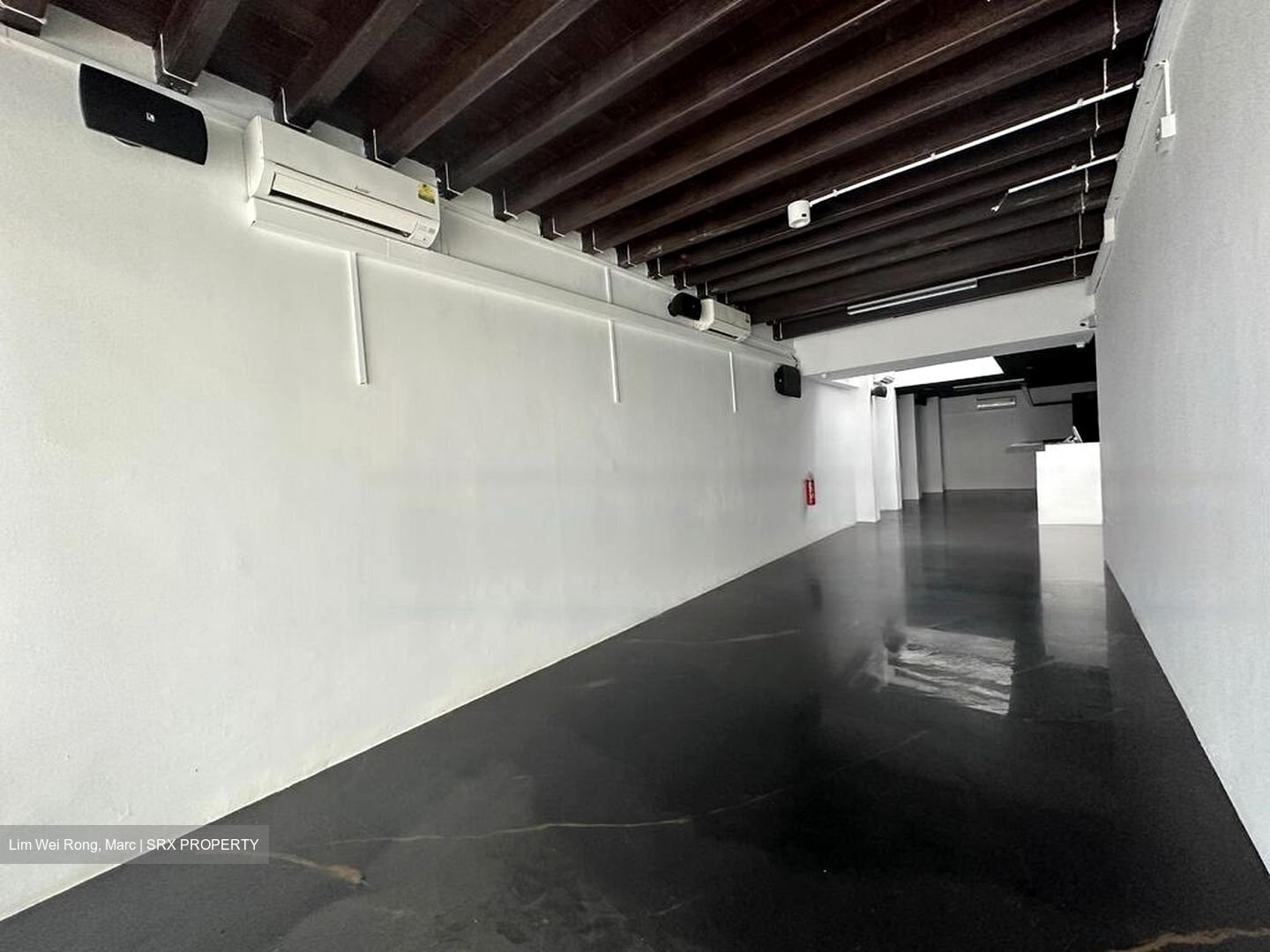 Craig Place (D2), Retail #457654071